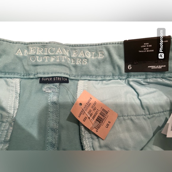 AMERICAN EAGLE | AEO | Twill midi low rise shorts size 6 NWT - Picture 4 of 8